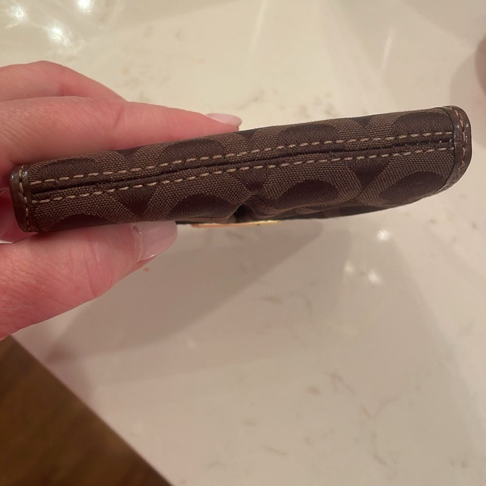 Coach NEW brown wallet - Picture 3 of 5